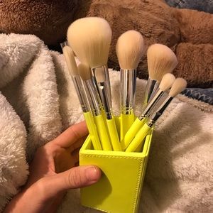 BH Neon Yellow Brush Set